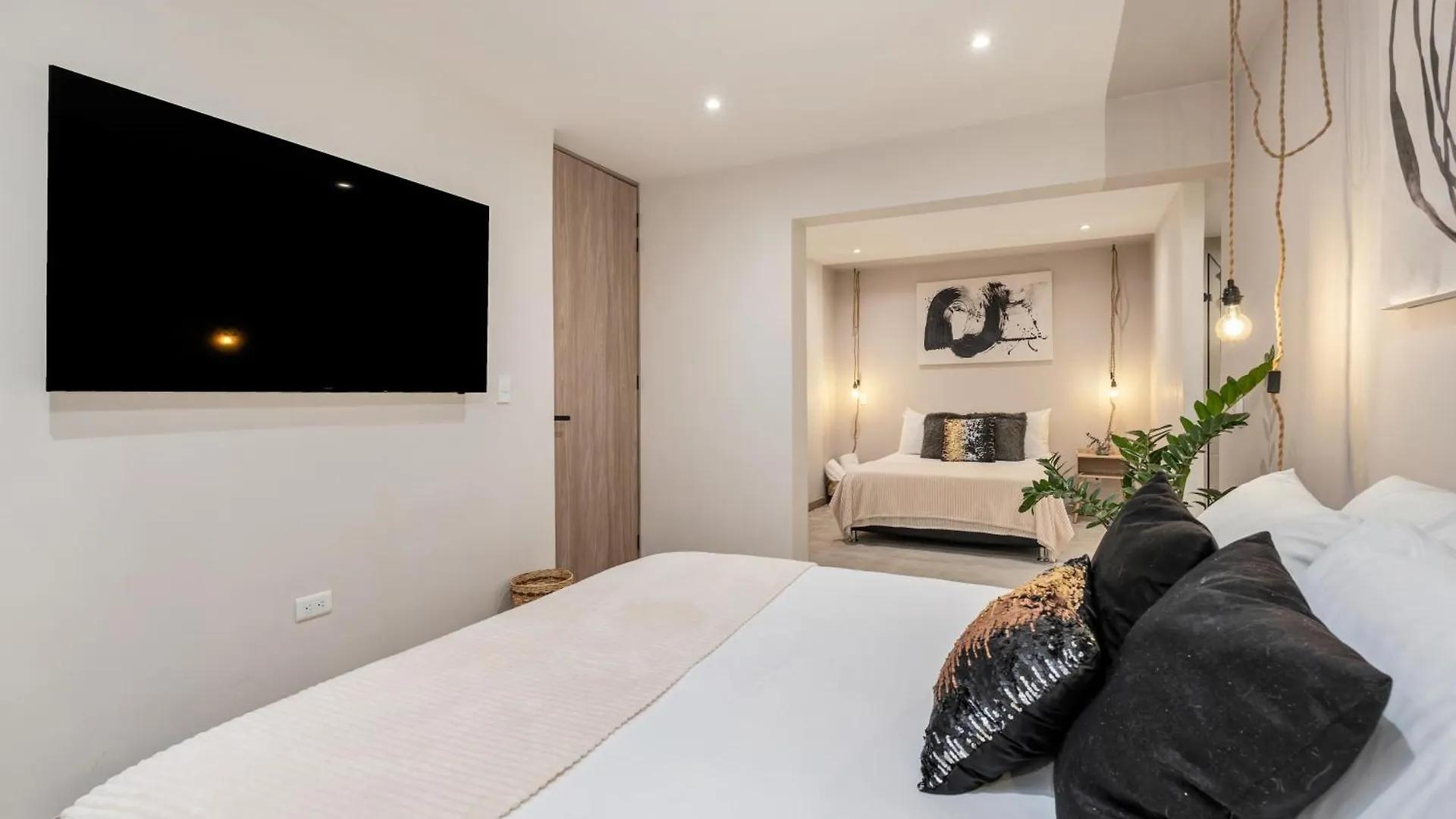 Hotel Mohk Boutique By Housy Host Medellín 0*,
