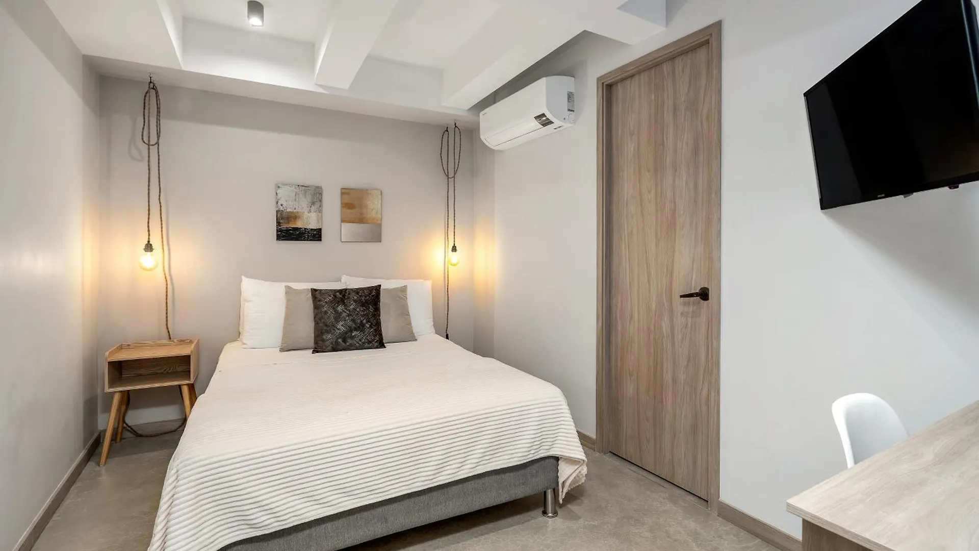 Hotel Mohk Boutique By Housy Host Medellín 0*,  Colombia