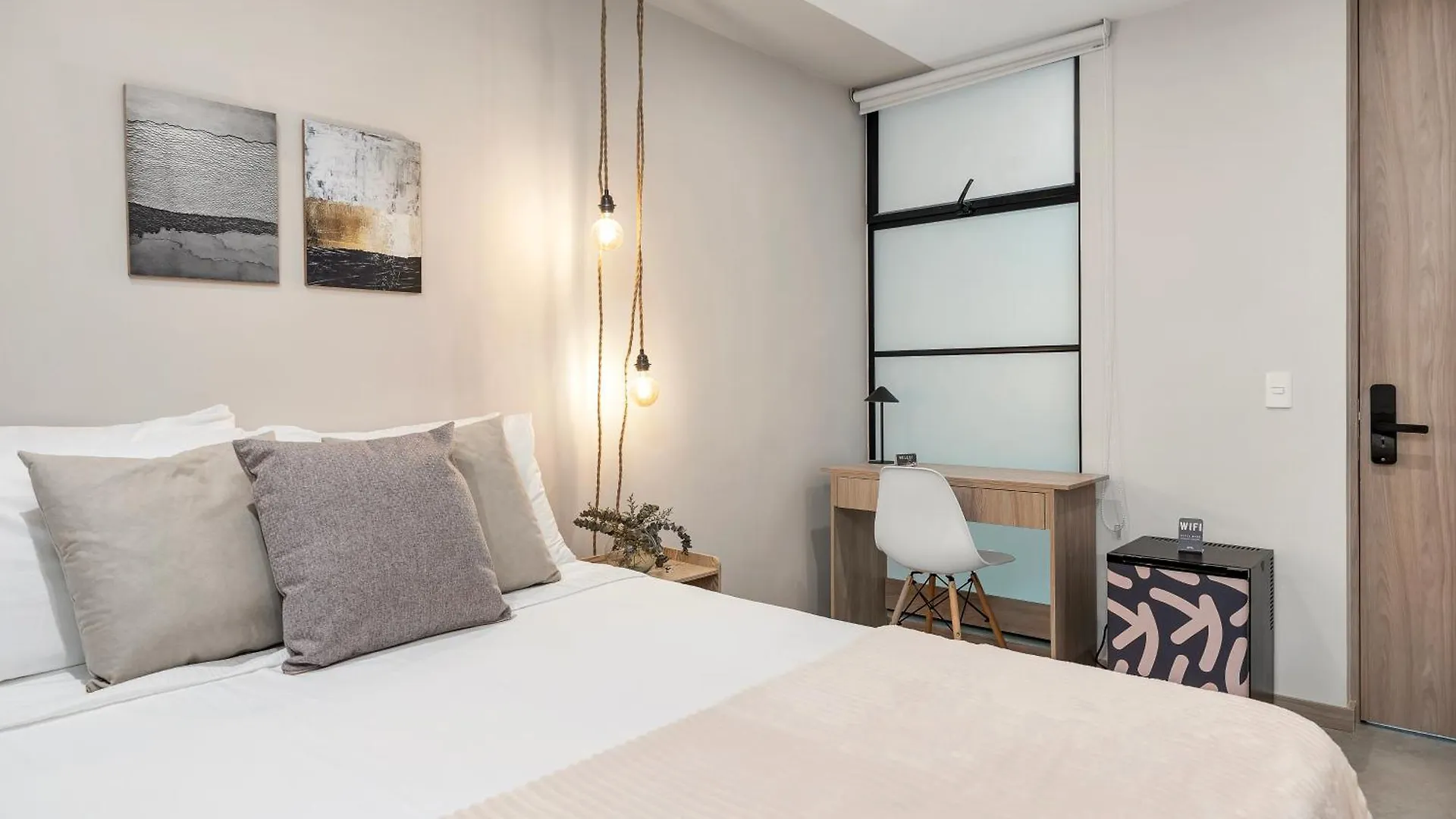Hotel Mohk Boutique By Housy Host Medellín Colombia